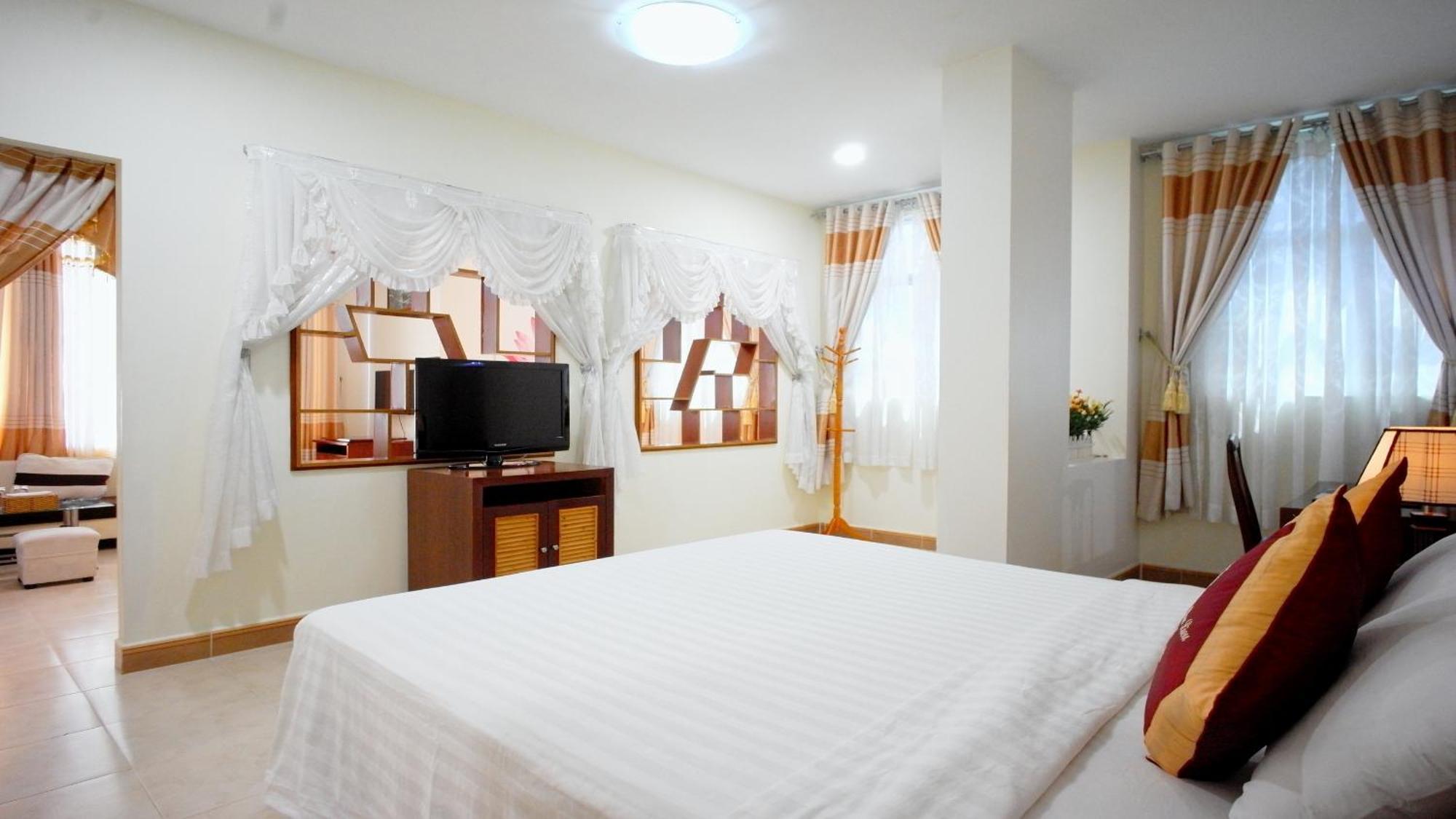 Sai Gon - Bac Lieu Hotel Esterno foto